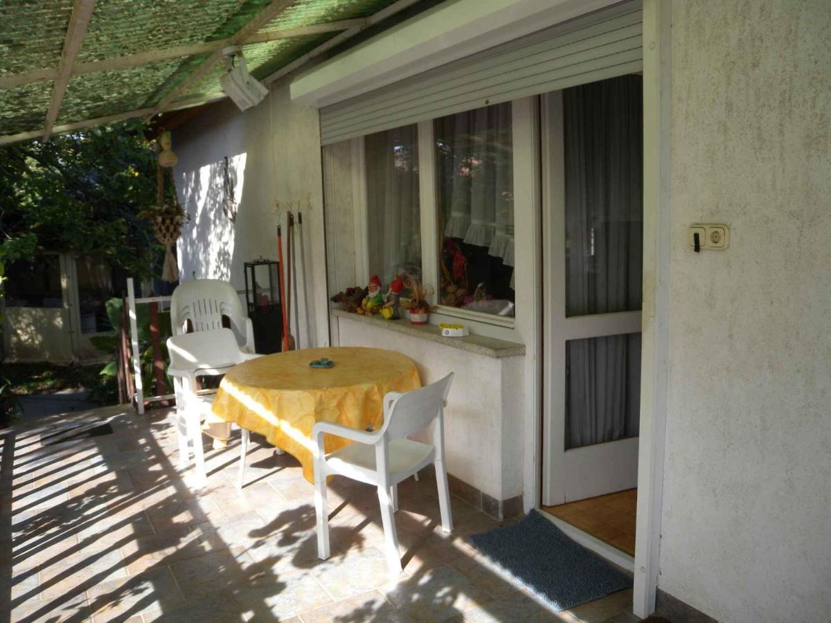 Apartment Balatonbereny 8 Екстер'єр фото
