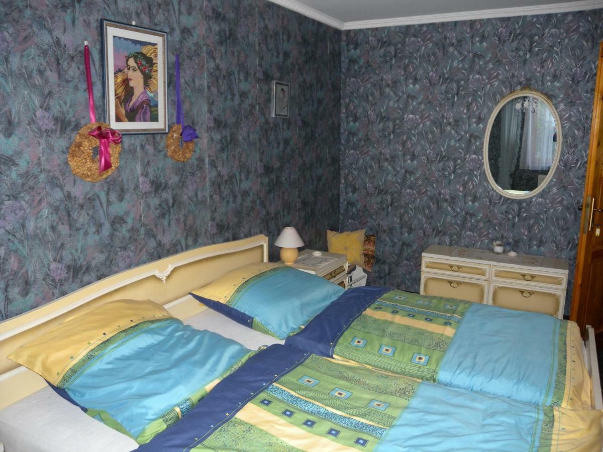 Apartment Balatonbereny 8 Екстер'єр фото
